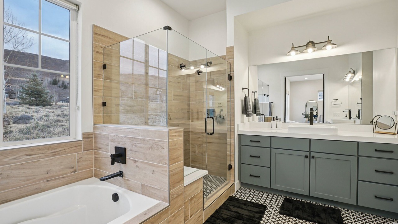 Photo of Bathroom in Deer Mountain
