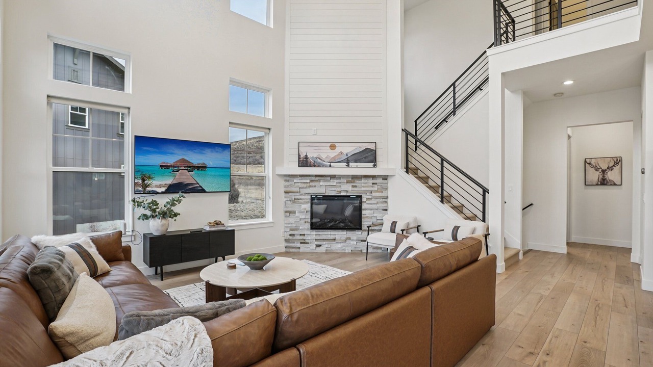 Photo of Livingroom in Deer Mountain