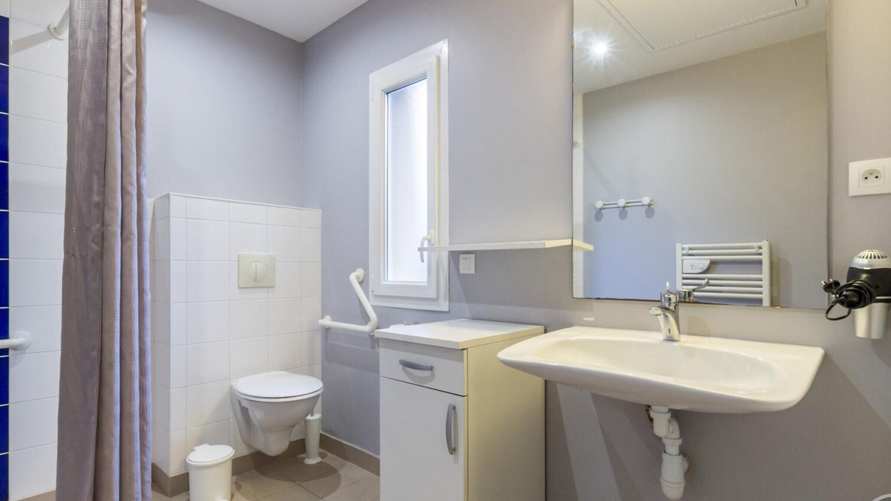 Photo of Bathroom in Siouville-Hague