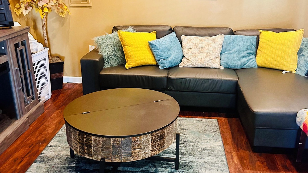 Photo of Livingroom in St. Charles