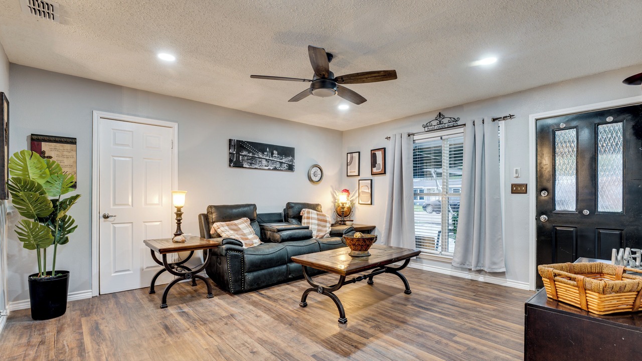 Photo of Livingroom in Victoria