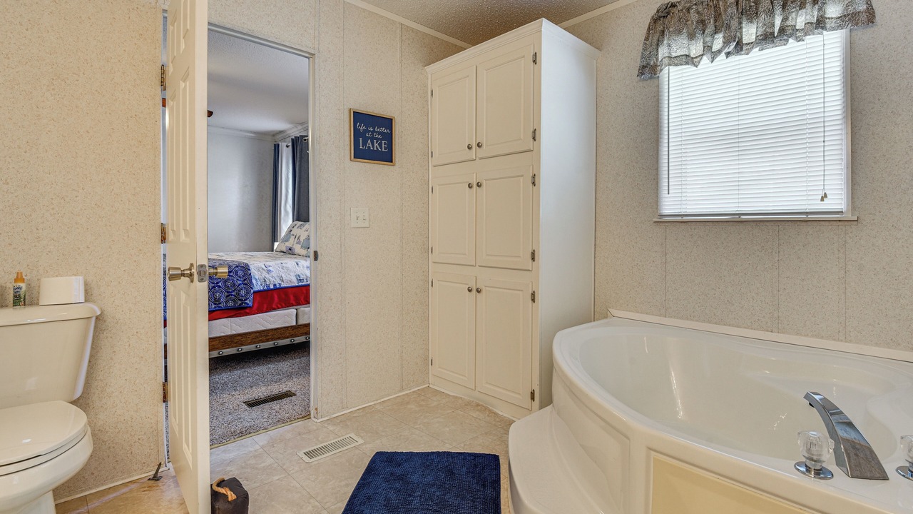 Photo of Bathroom in Longtown