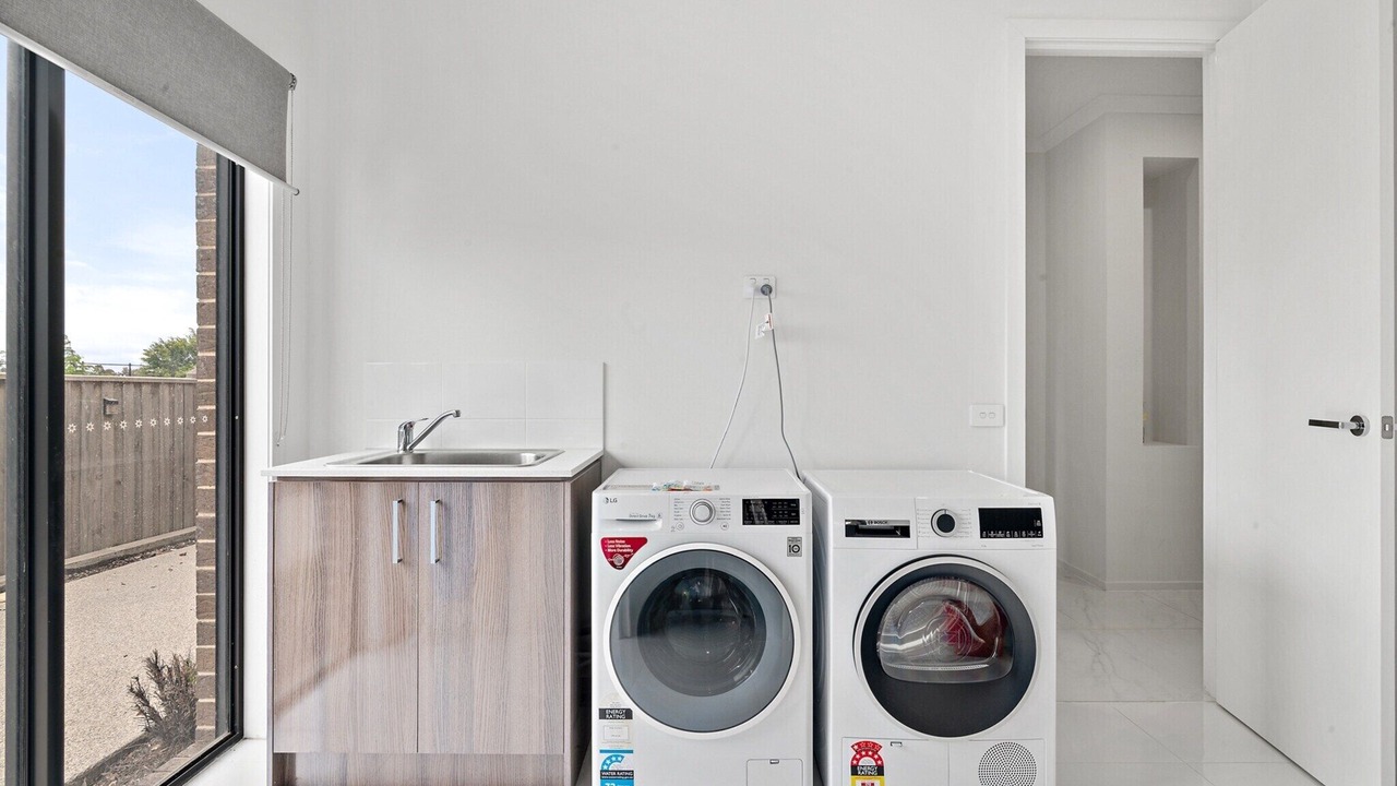 Photo of Livingroom in Point Cook