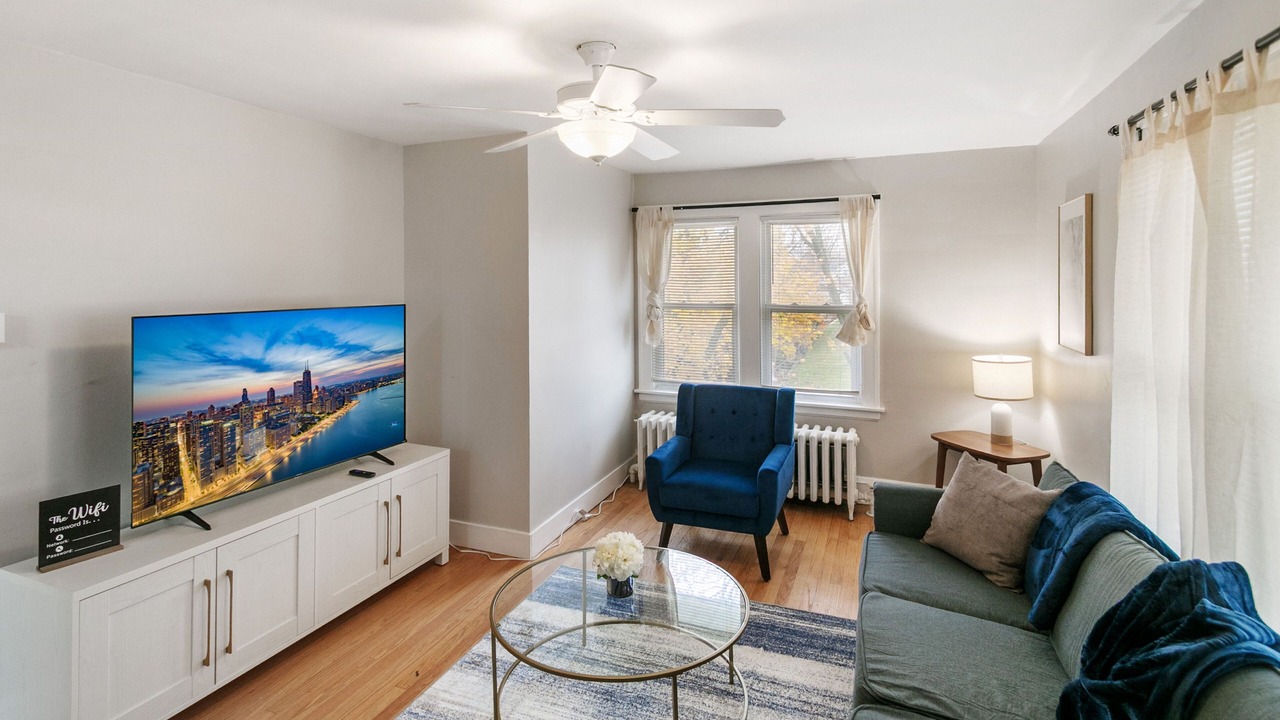 Photo of Livingroom in Highwood
