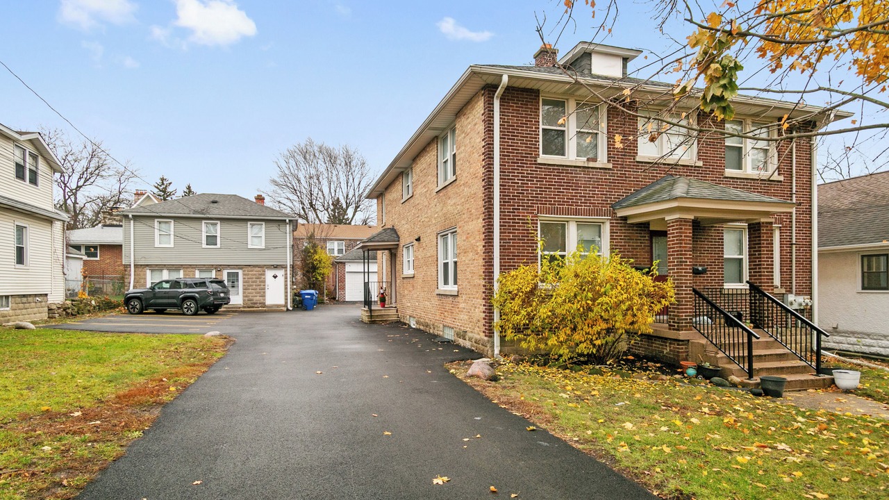 Photo of Outdoor in Highwood
