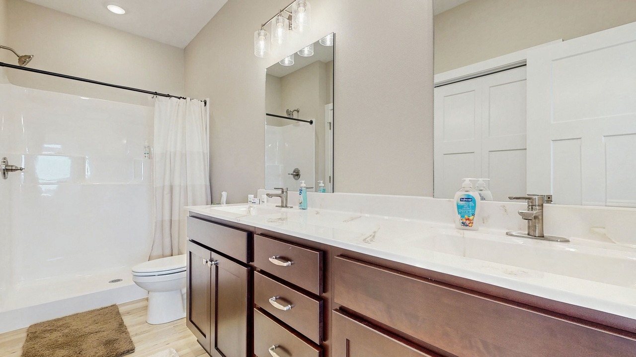 Photo of Bathroom in Kimberling City