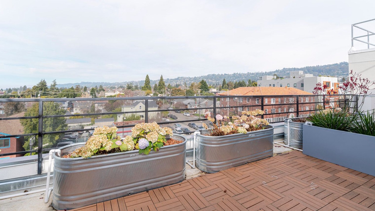 Photo of Patio Balcony in Central Berkeley