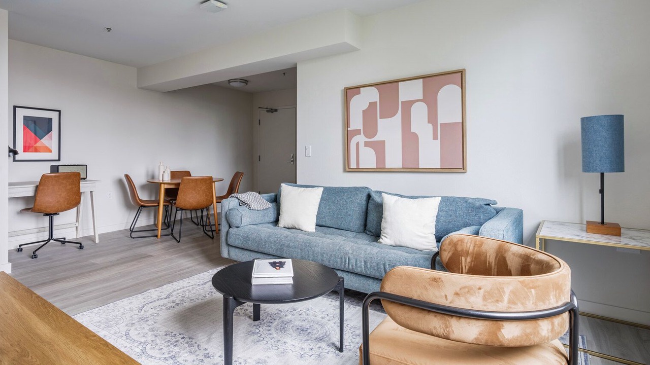 Photo of Livingroom in Central Berkeley