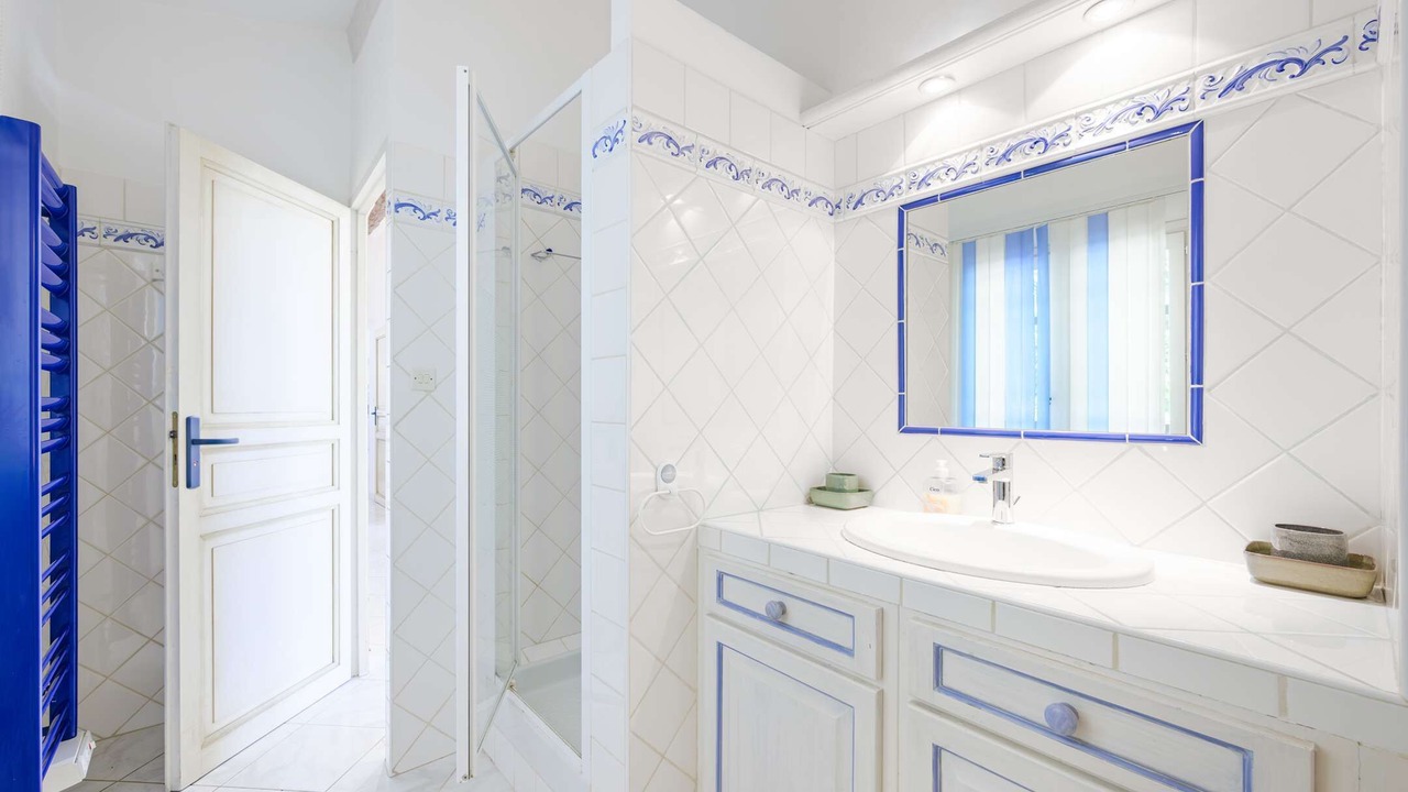 Photo of Bathroom in La Nartelle
