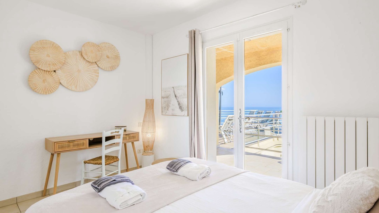 Photo of Bedroom in La Nartelle