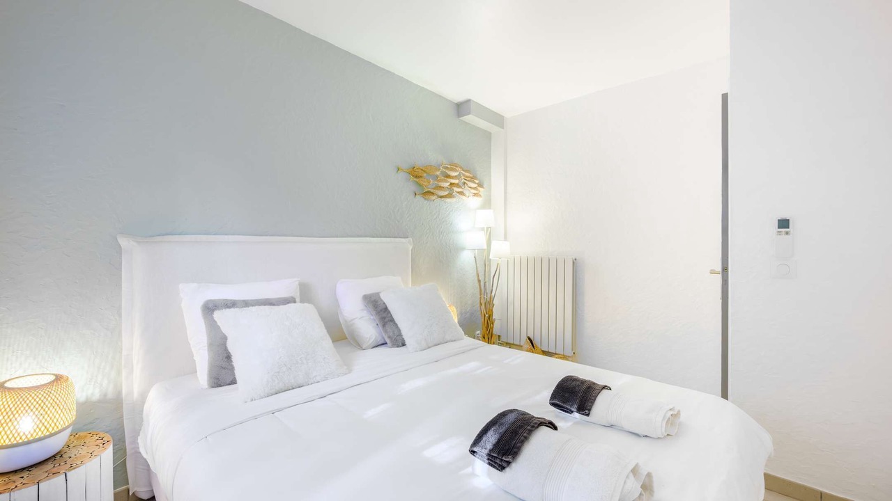 Photo of Bedroom in La Nartelle