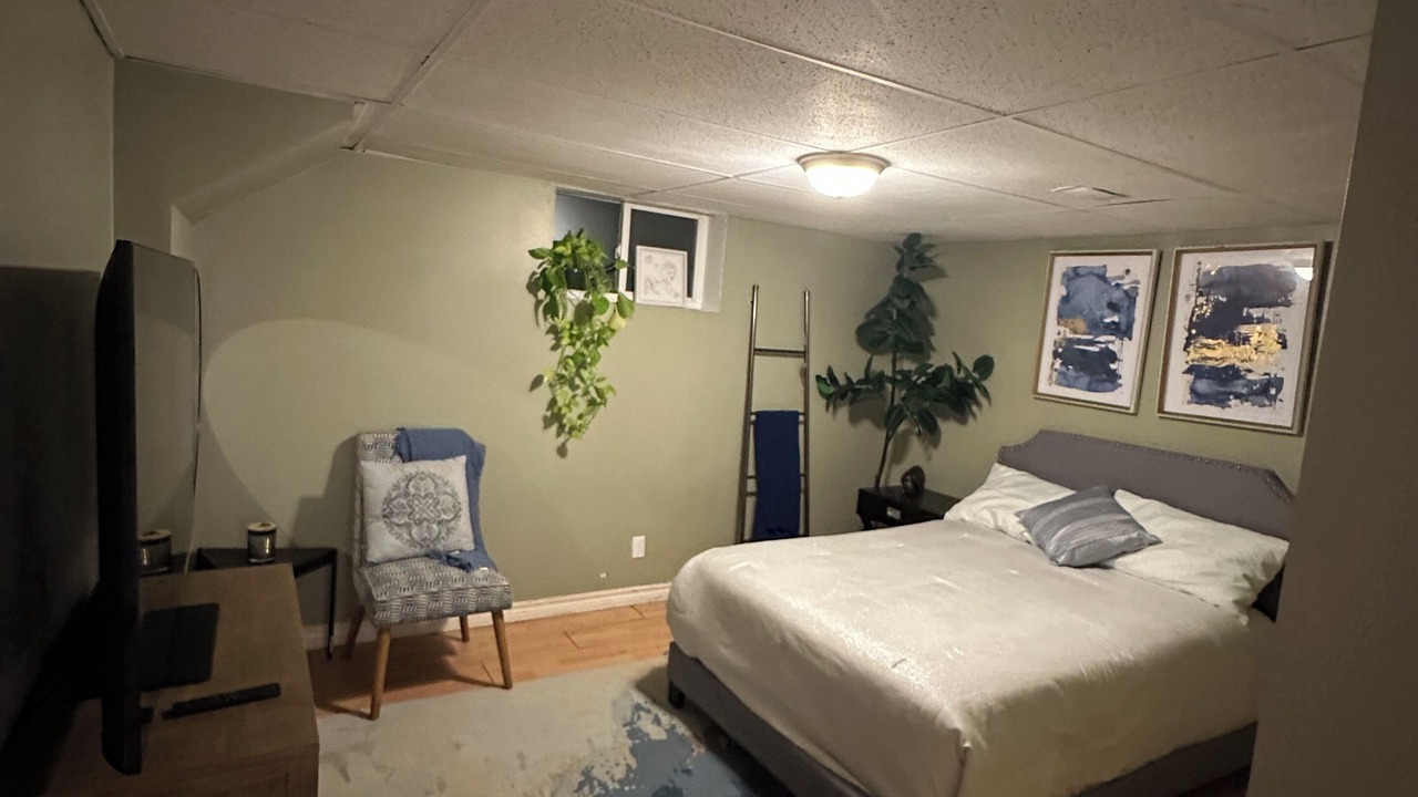Photo of Bedroom in Owen Sound