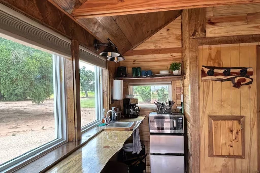 Photo of Kitchen in Flomot