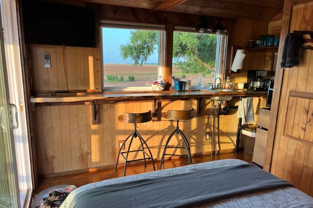 Photo of Bedroom in Flomot