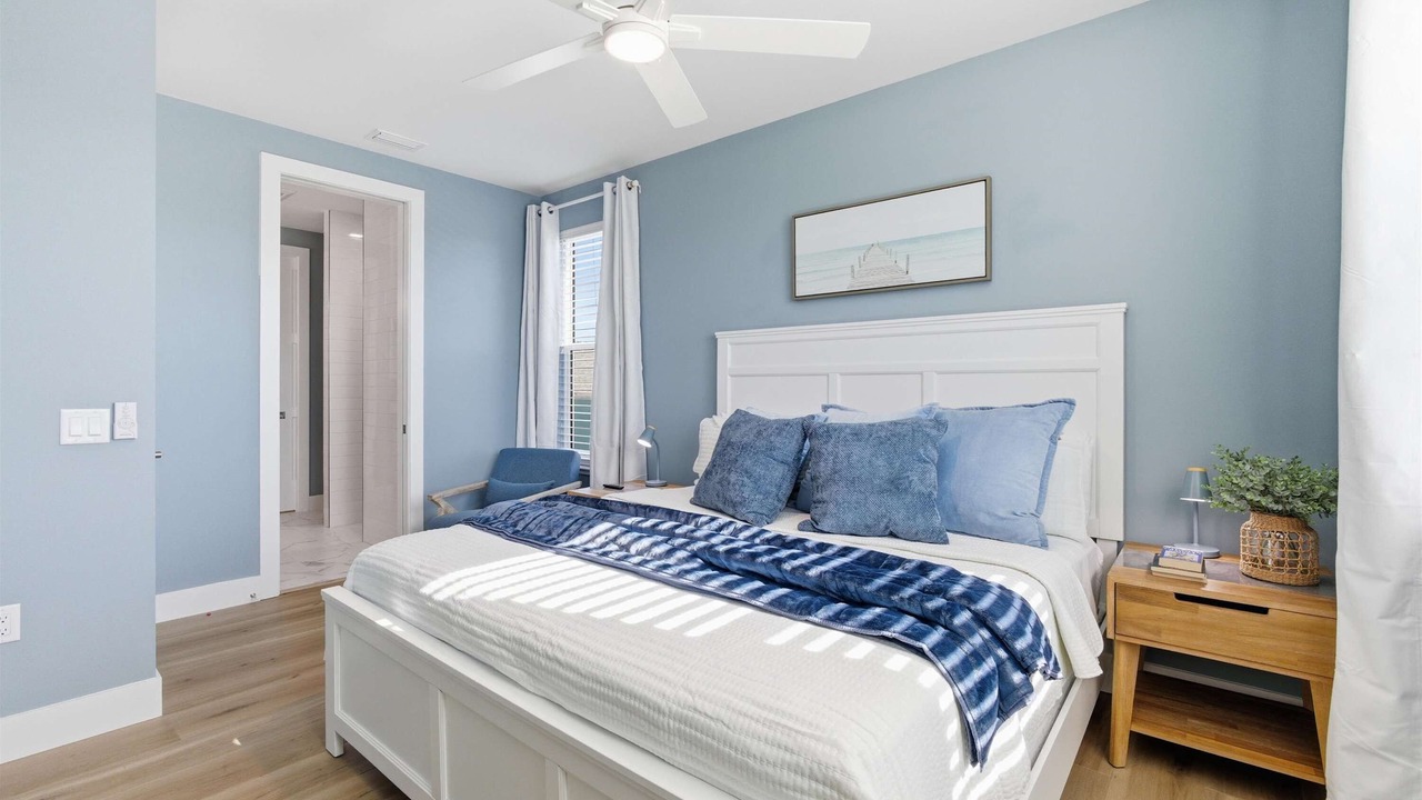 Photo of Bedroom in Marineland Acres