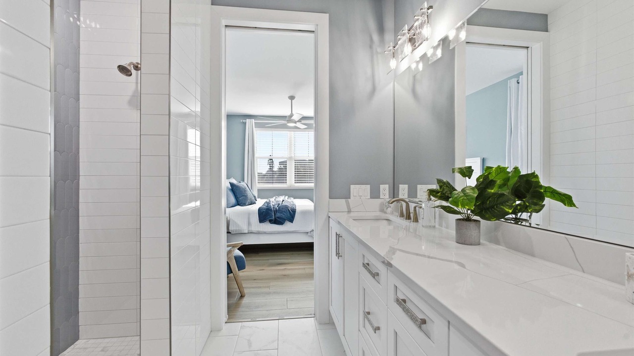 Photo of Bathroom in Marineland Acres