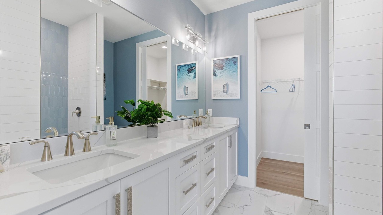 Photo of Bathroom in Marineland Acres