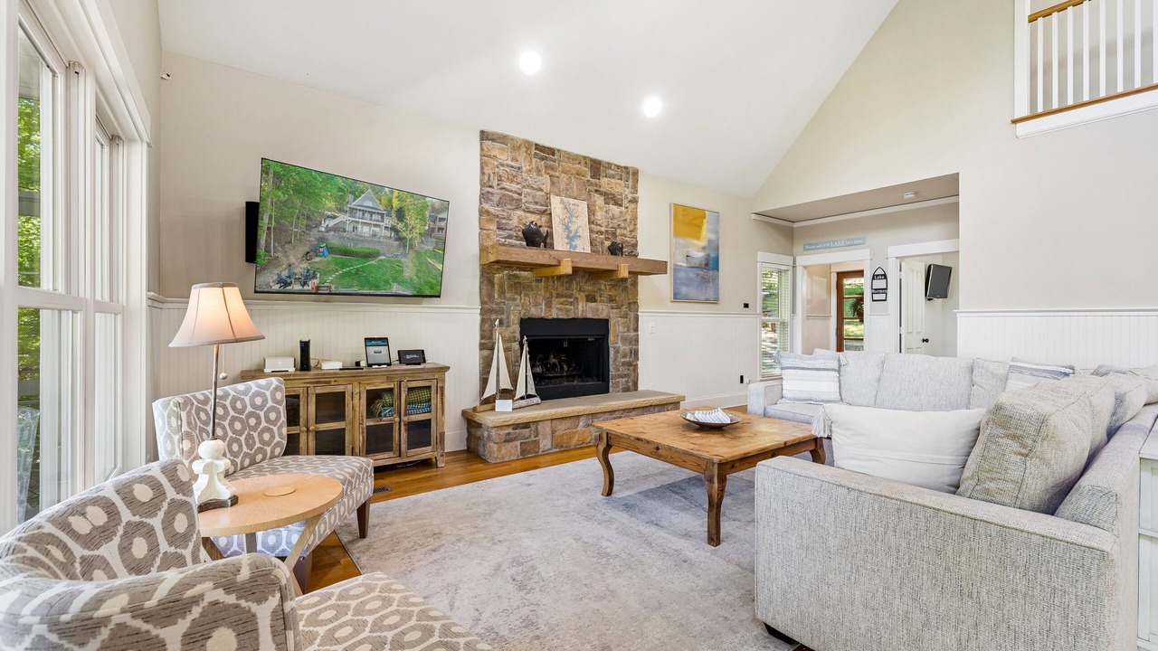 Photo of Livingroom in Sherrills Ford