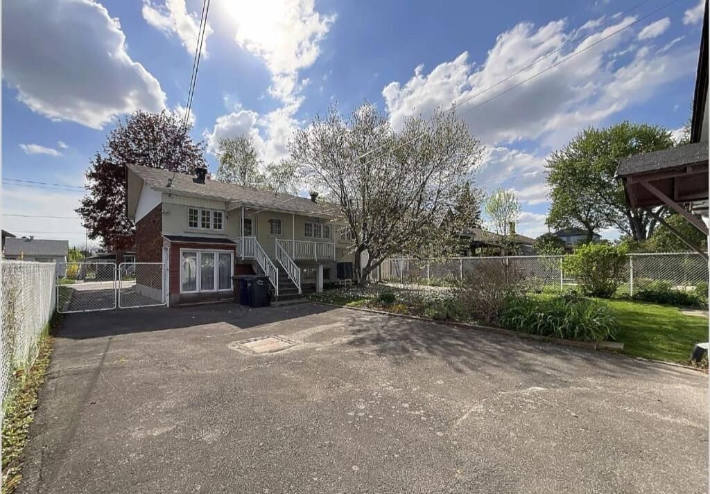 Photo of Outdoor in Laval-des-Rapides