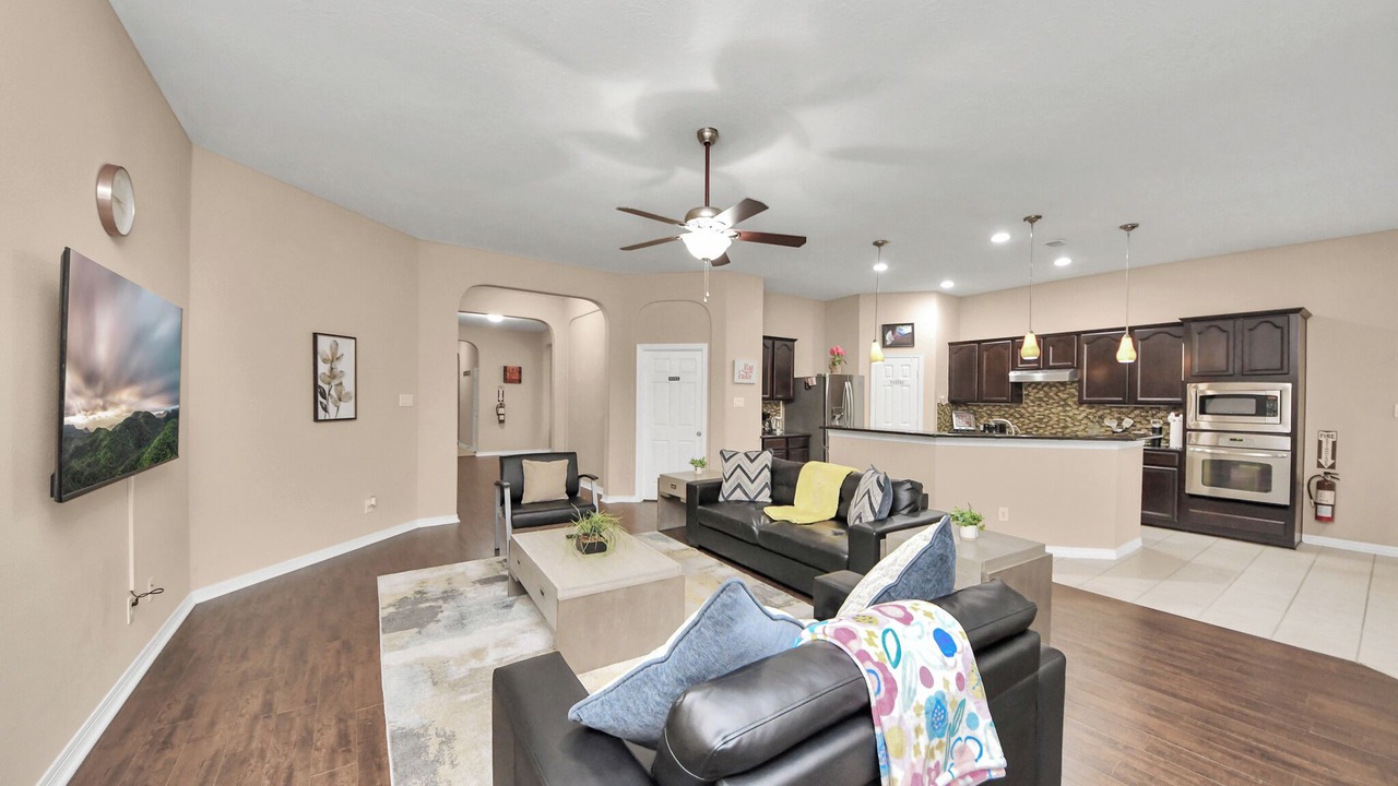 Photo of Livingroom in Katy