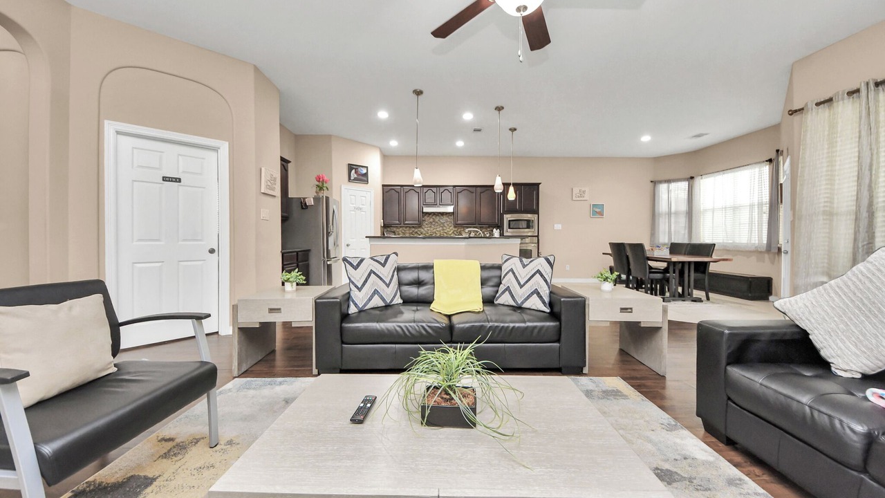 Photo of Livingroom in Katy