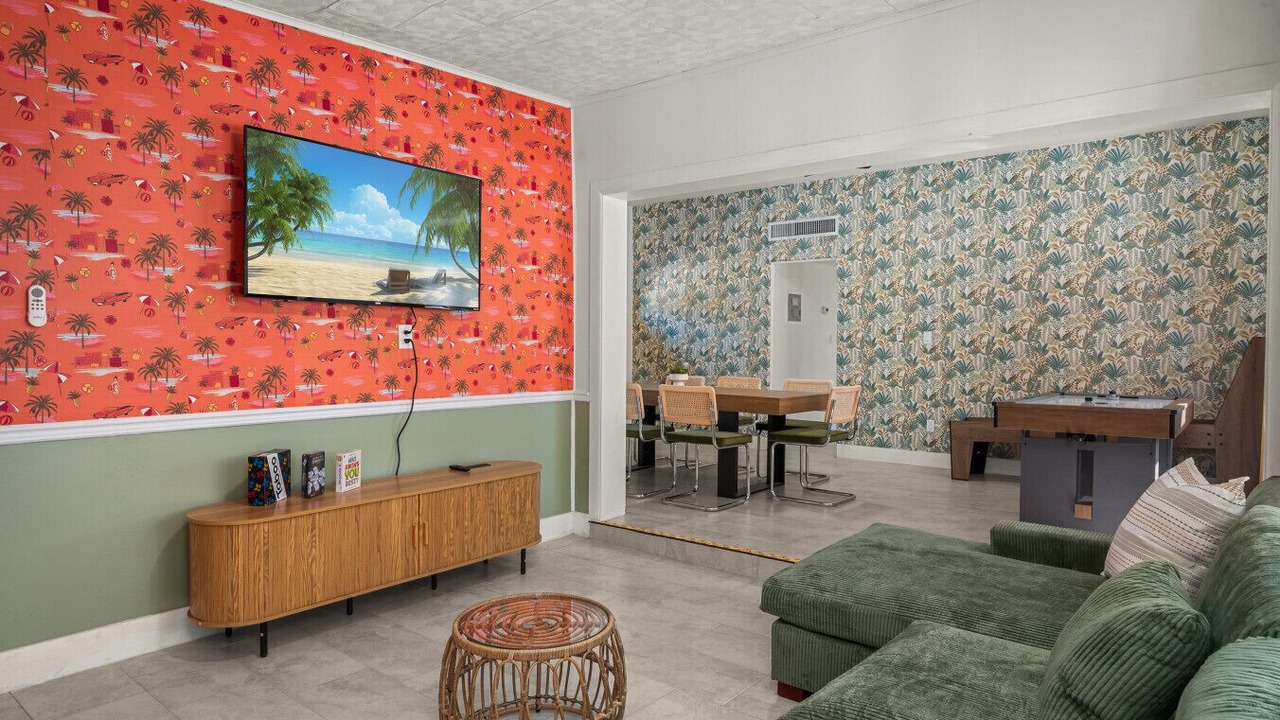 Photo of Livingroom in Northeast Orlando