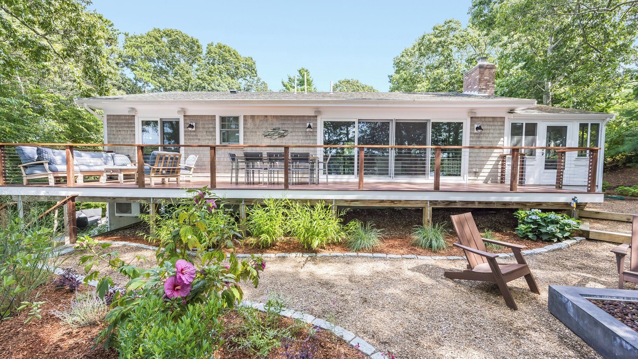 Photo of Patio Balcony in Cotuit