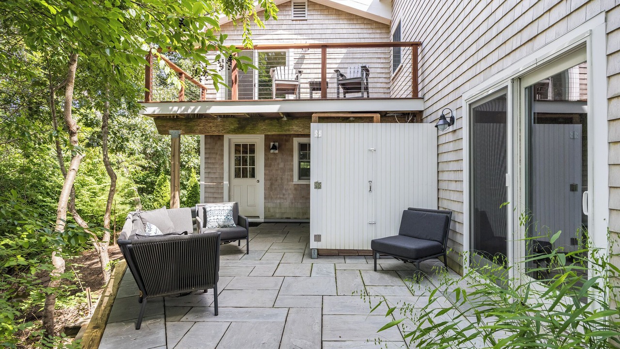 Photo of Patio Balcony in Cotuit