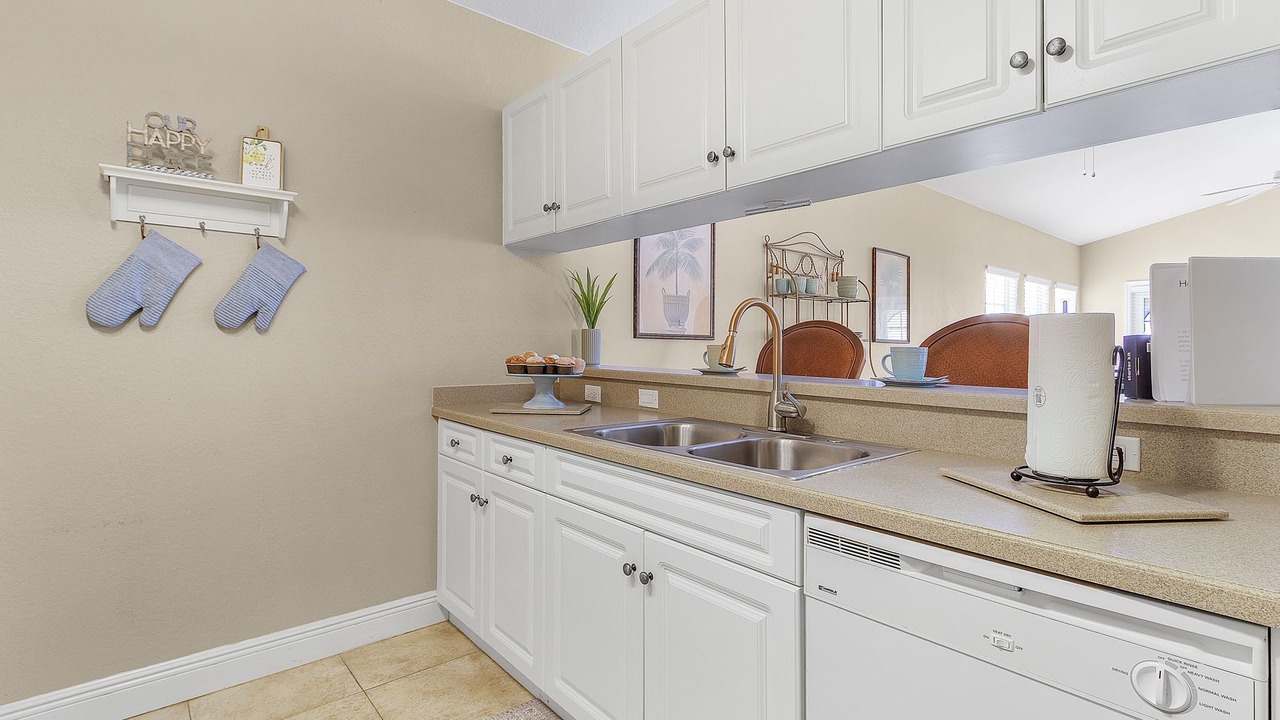 Photo of Kitchen in Caloosahatchee
