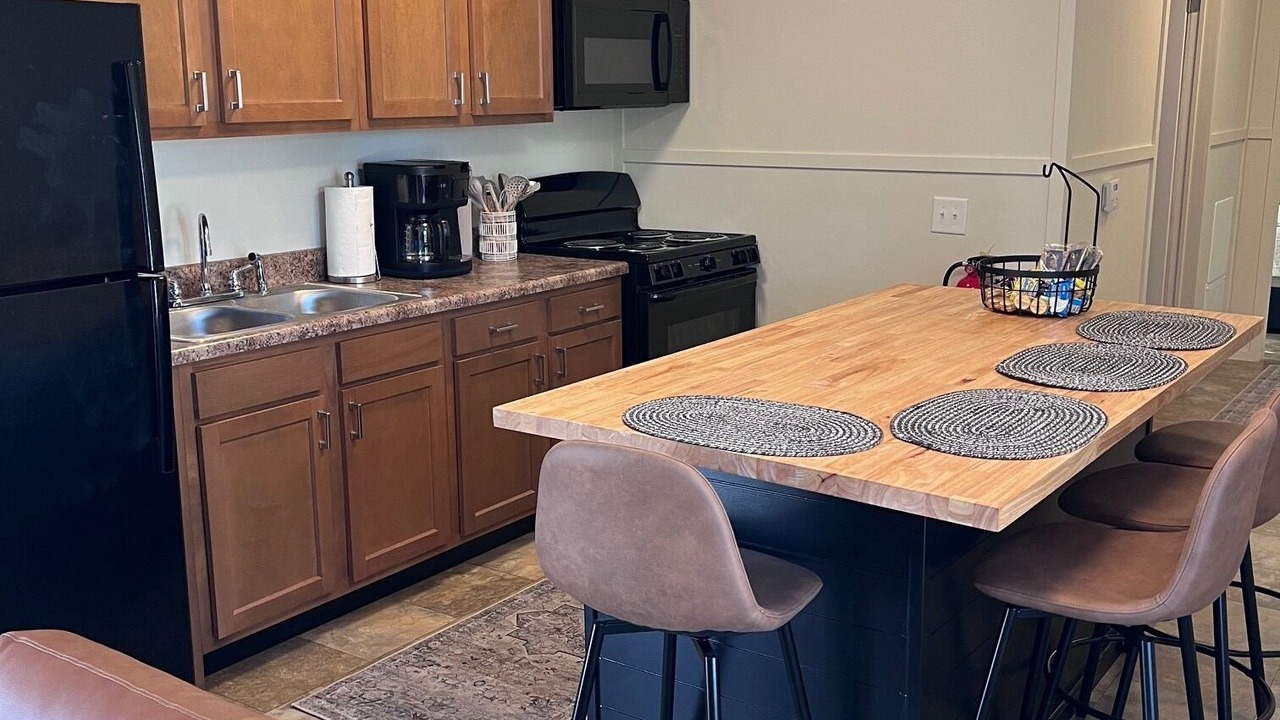 Photo of Kitchen in Suncoast Estates