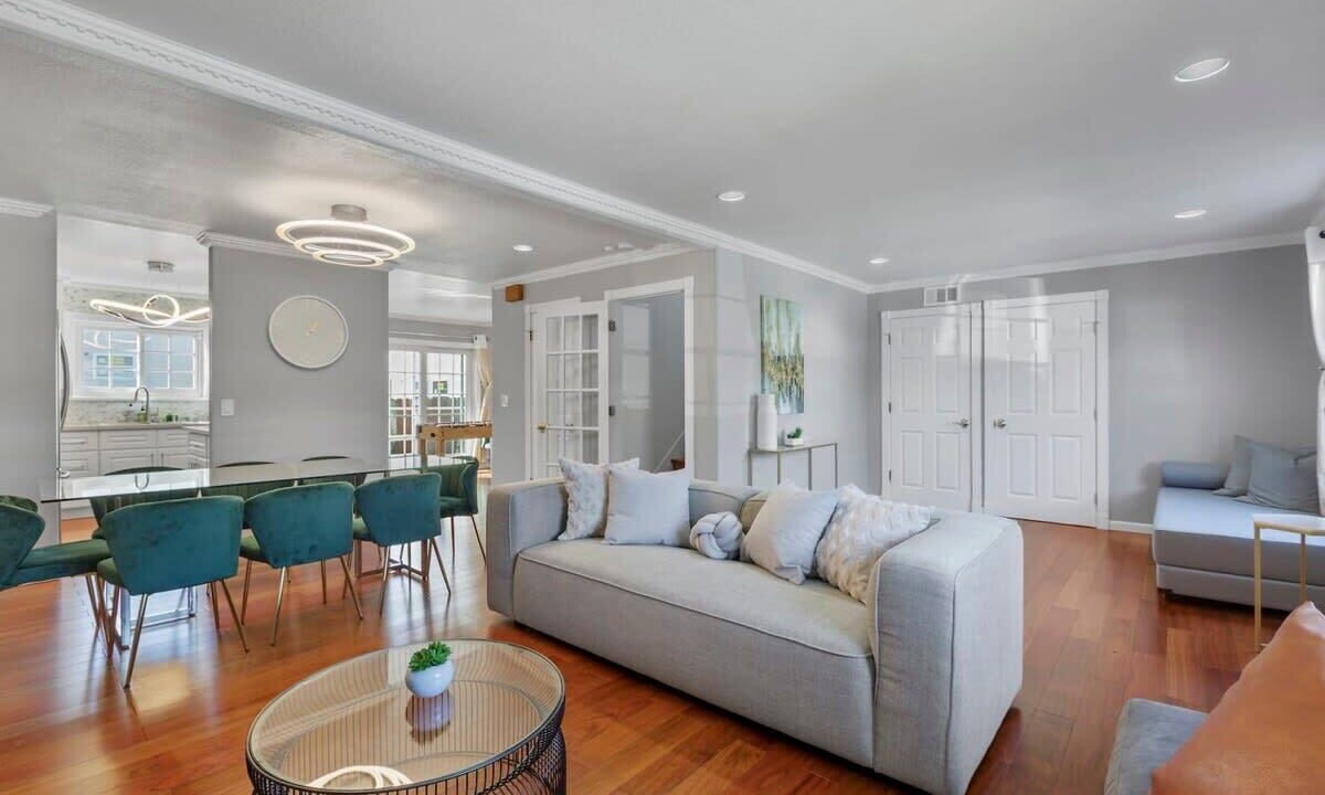 Photo of Livingroom in Sharp Park