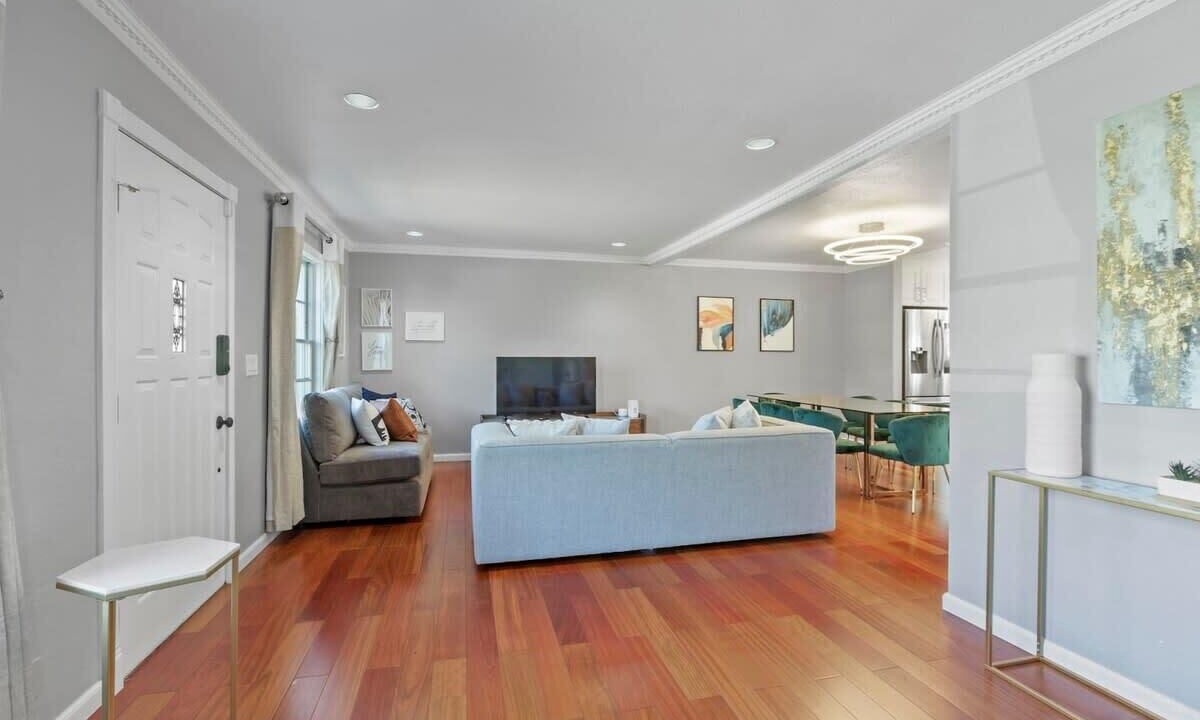 Photo of Livingroom in Sharp Park