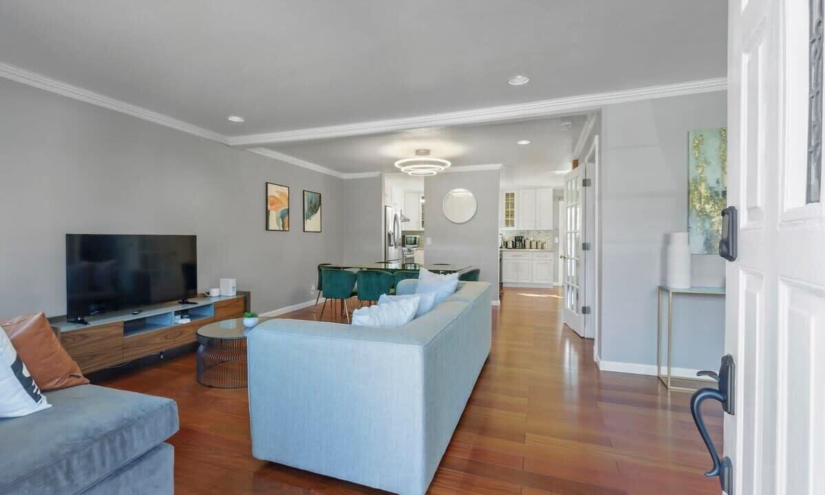 Photo of Livingroom in Sharp Park