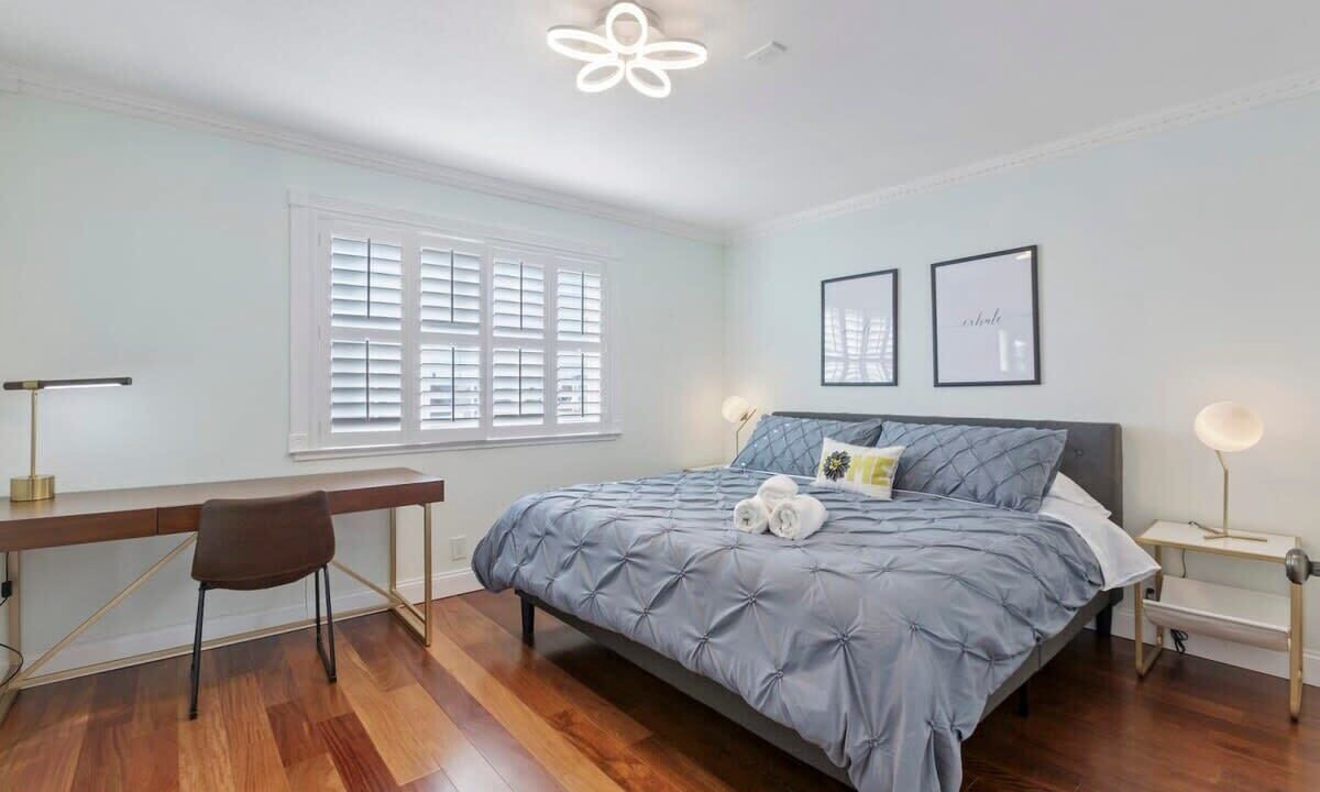 Photo of Bedroom in Sharp Park