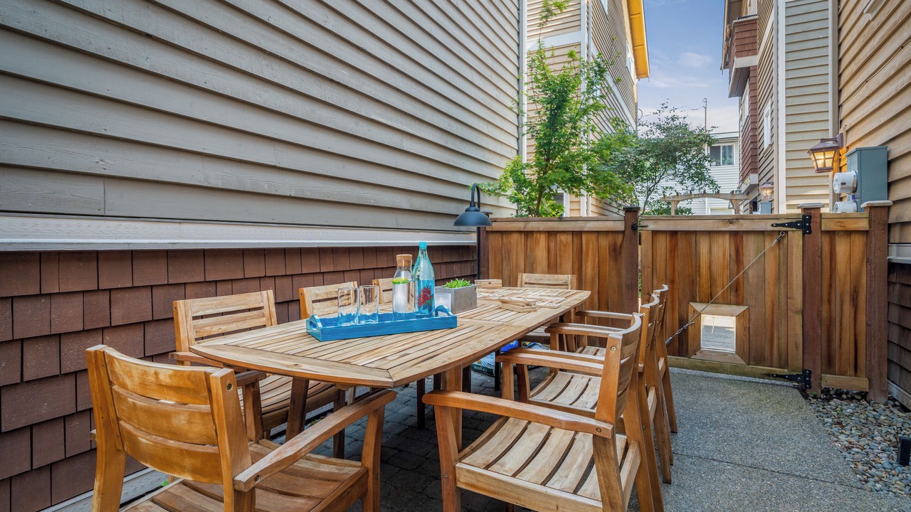 Photo of Others in Alki