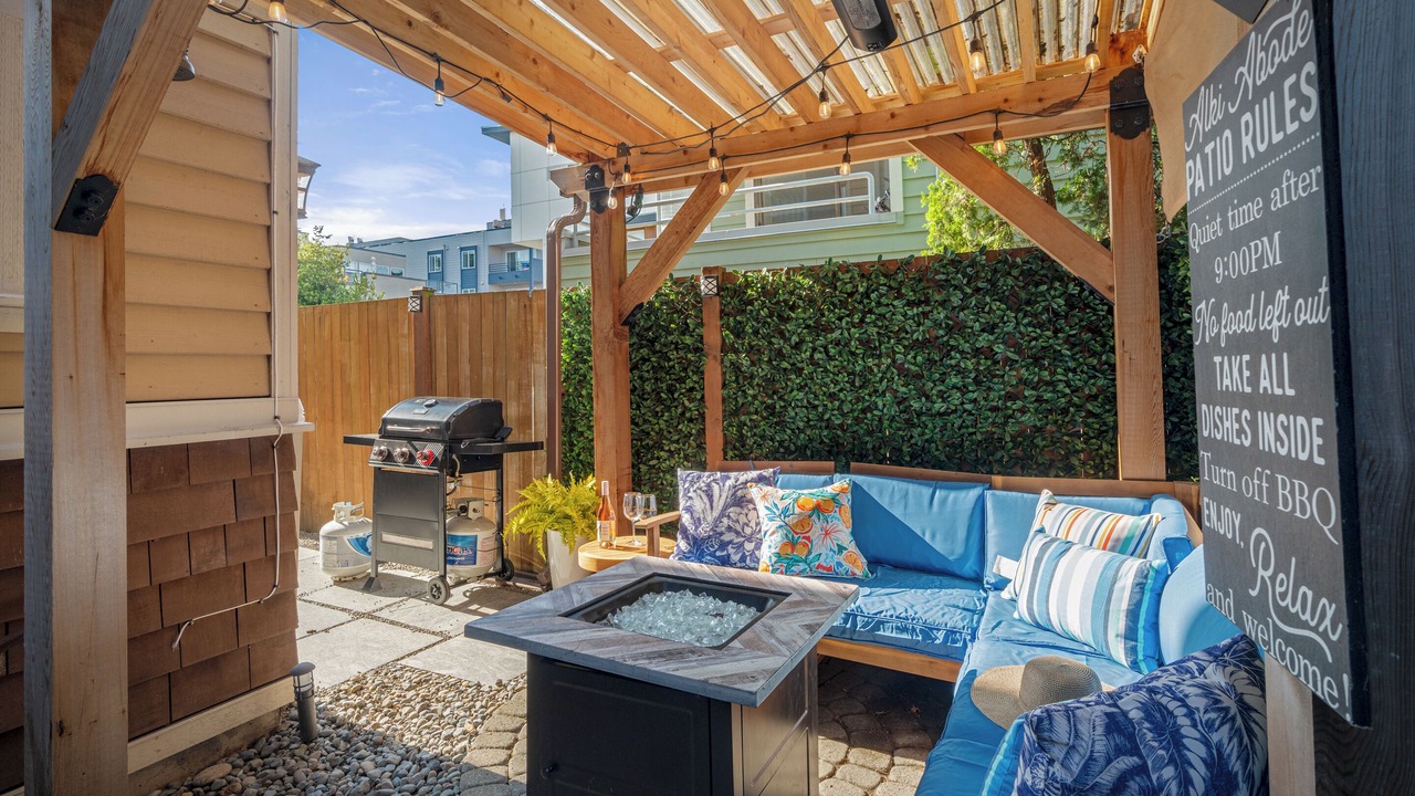 Photo of Others in Alki