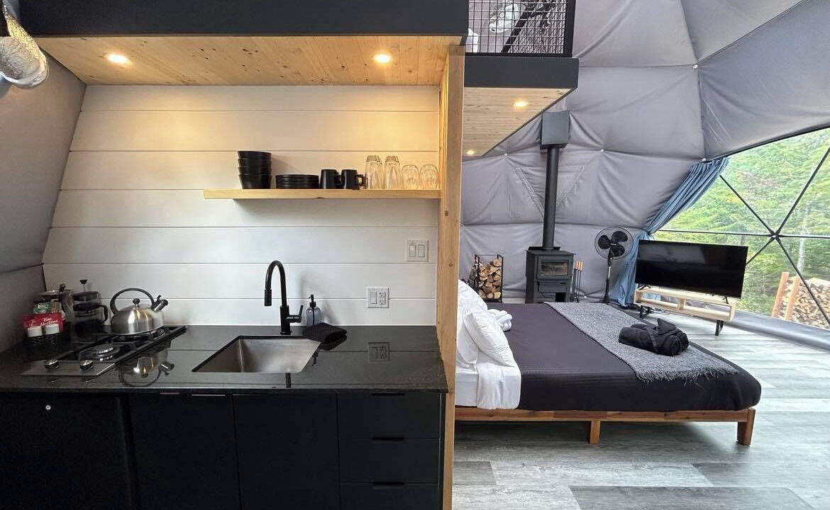 Photo of Bedroom in Saint Come