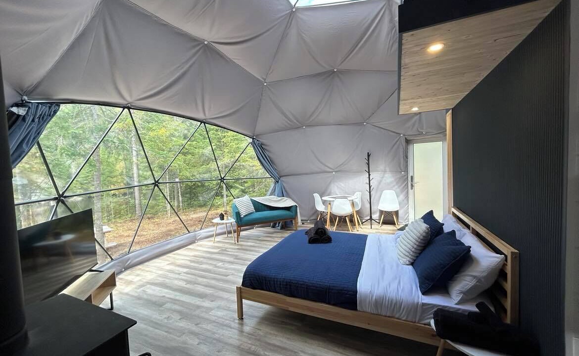 Photo of Bedroom in Saint Come
