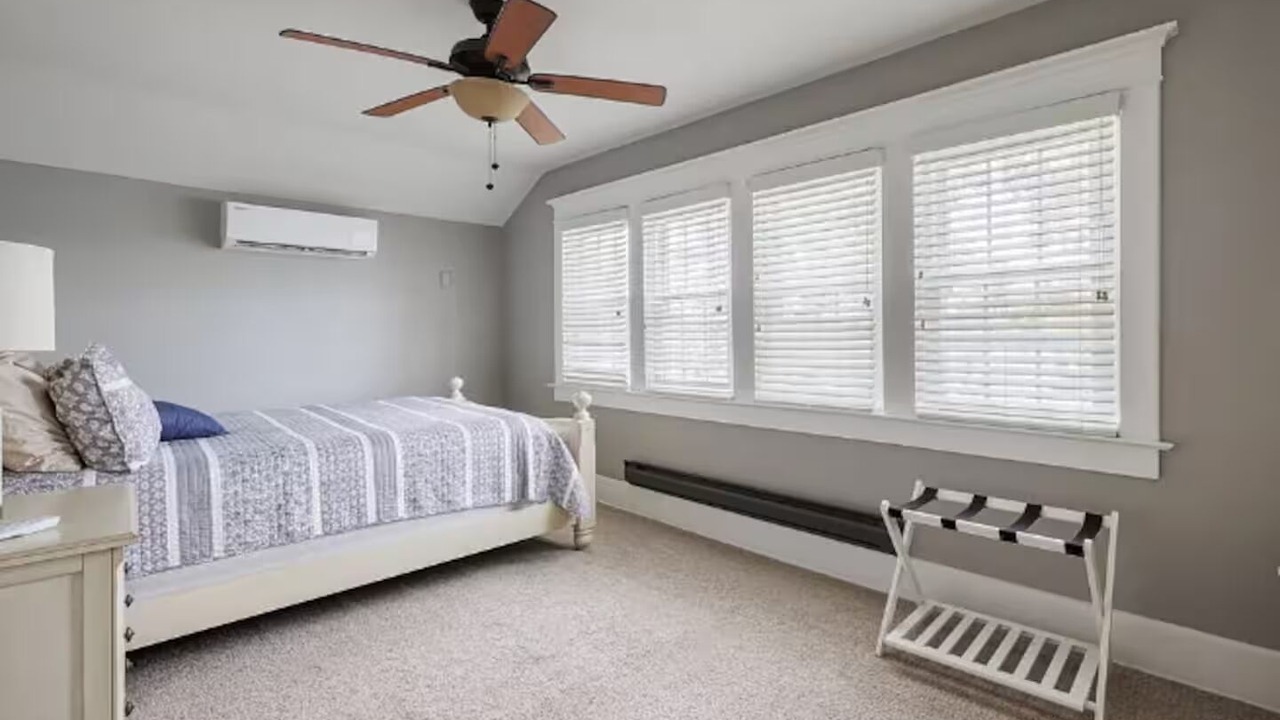 Photo of Bedroom in Perry