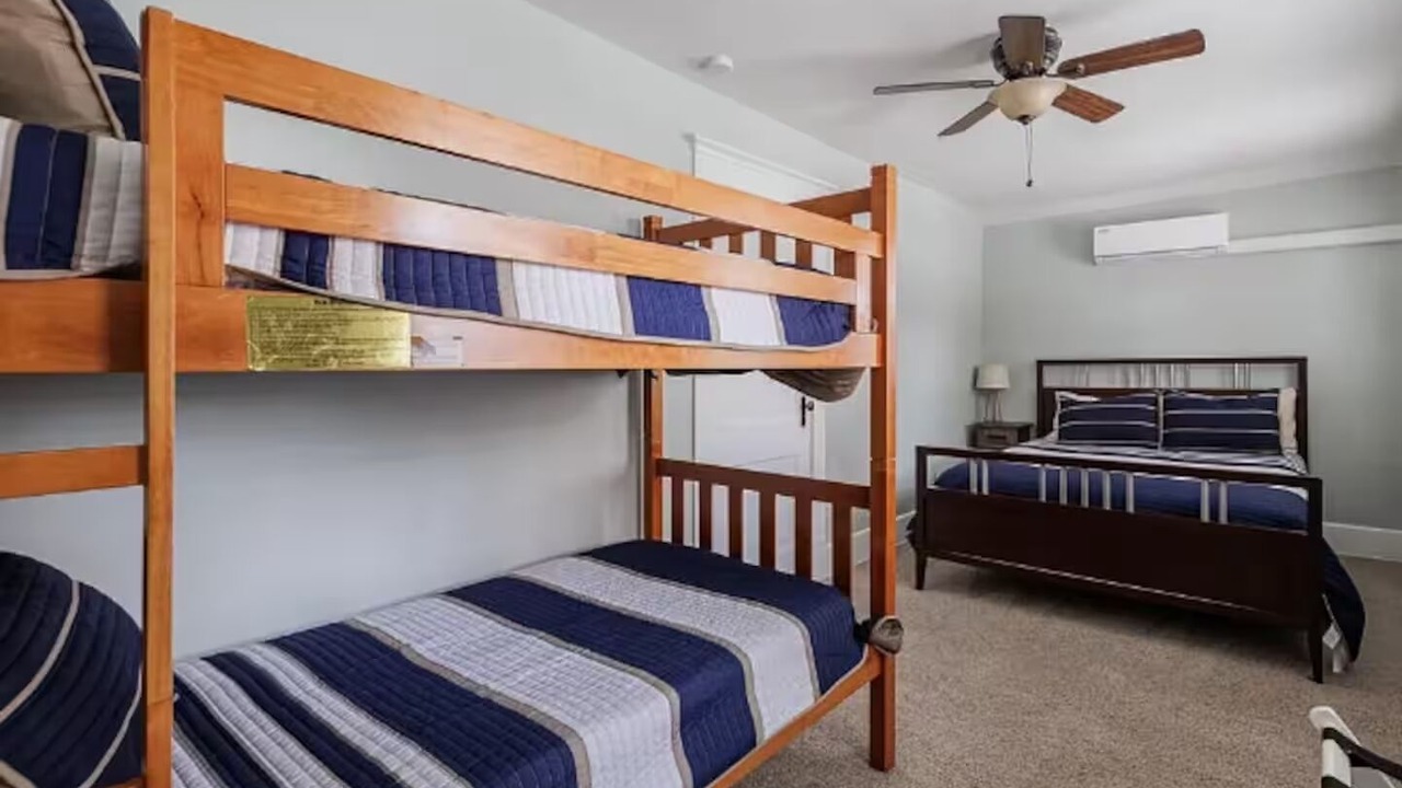Photo of Bedroom in Perry