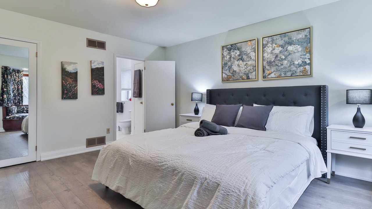 Photo of Bedroom in Newtonbrook