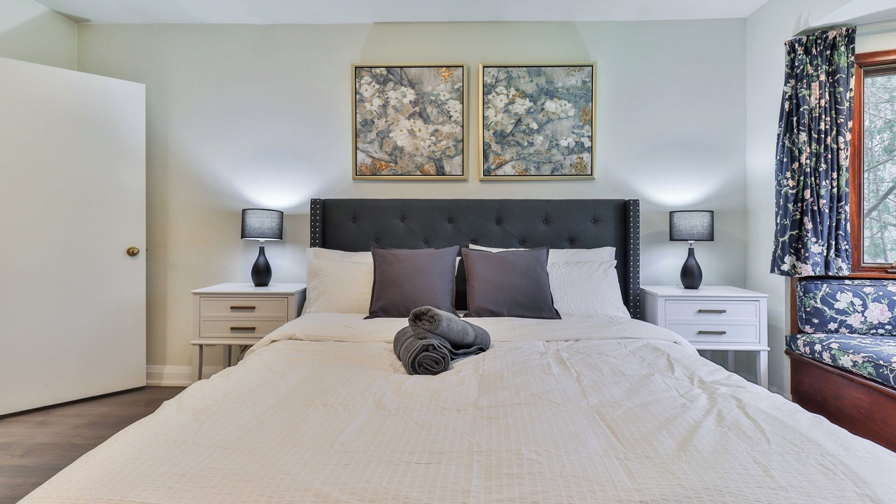 Photo of Bedroom in Newtonbrook