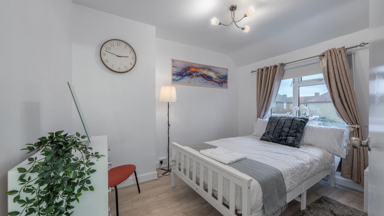 Photo of Others in Alibon