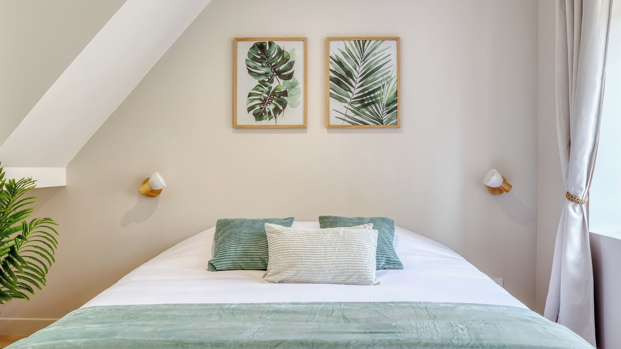 Photo of Bedroom in Pont-de-L'Arche