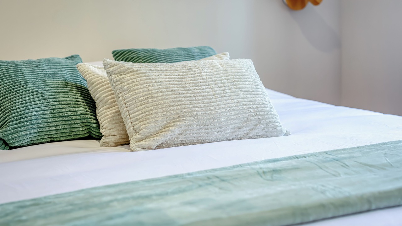 Photo of Bedroom in Pont-de-L'Arche