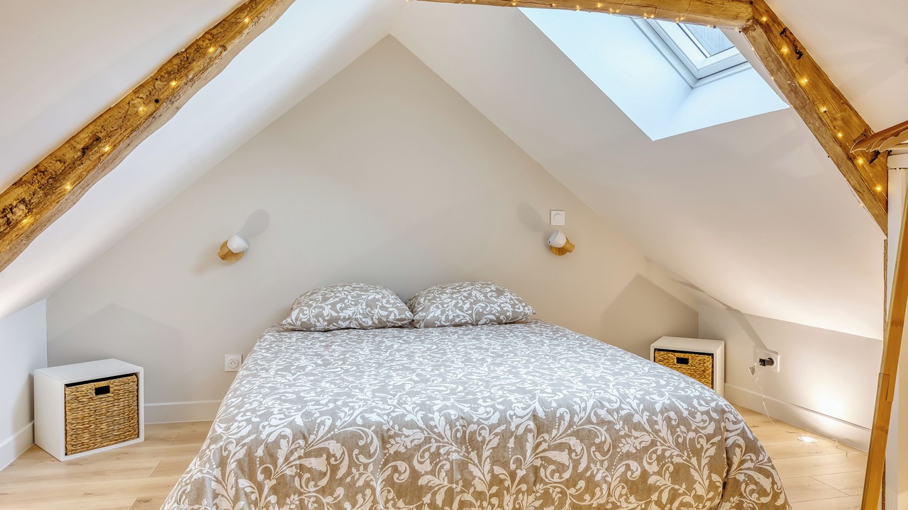 Photo of Bedroom in Pont-de-L'Arche