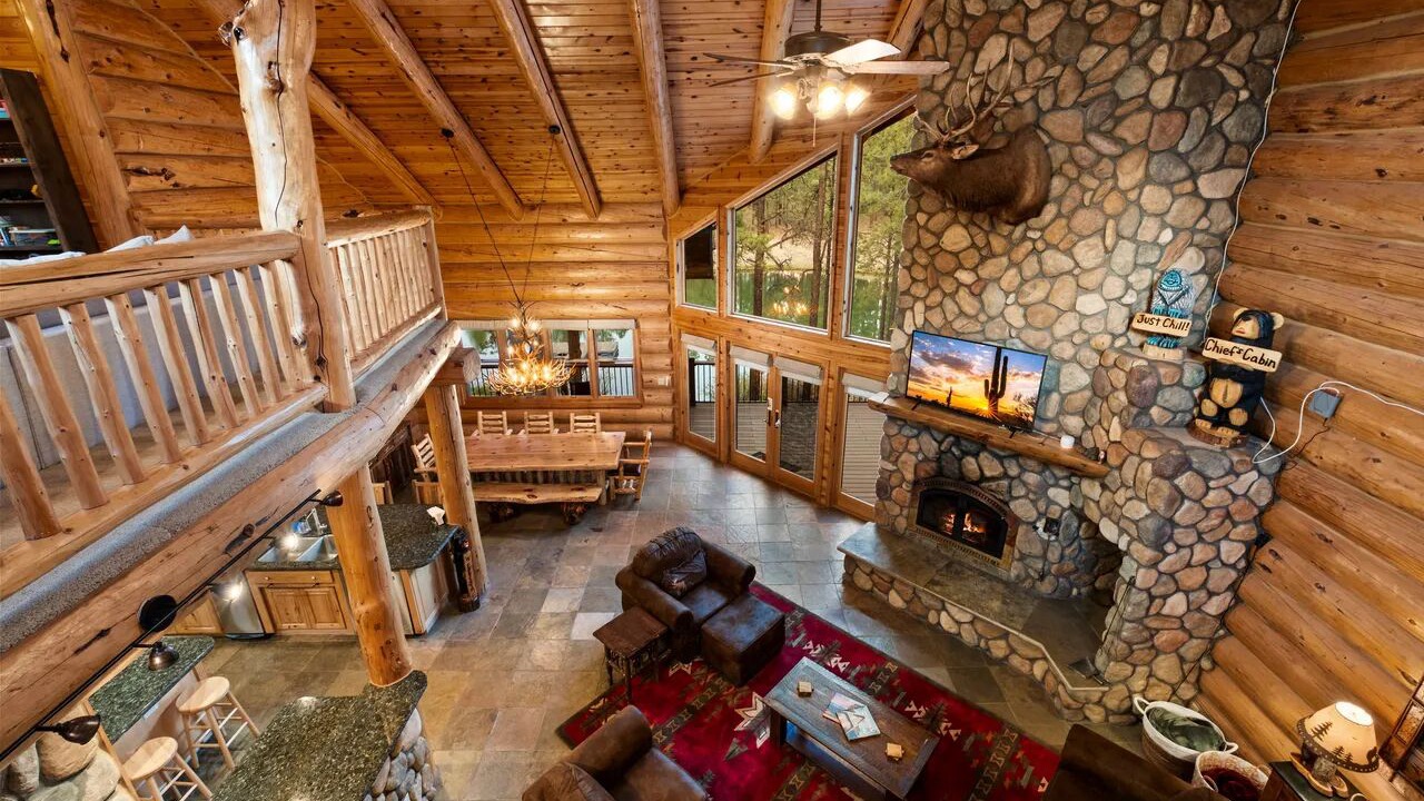 Photo of Livingroom in Greer