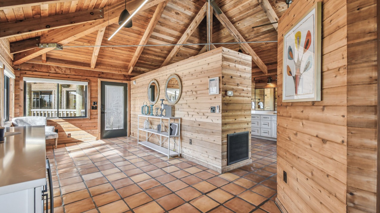 Photo of Others in Whitney Beach