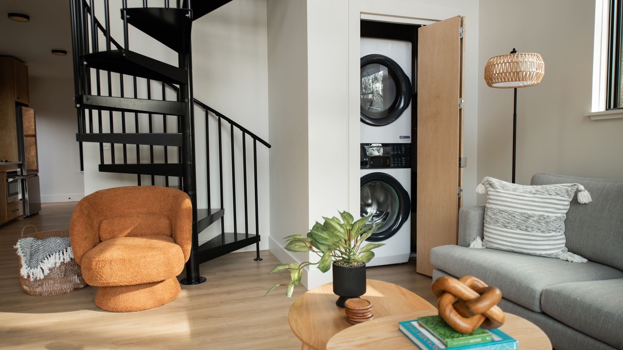 Photo of Livingroom in Dahlonega