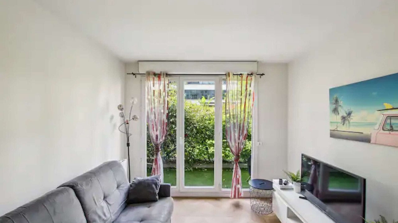 Photo of Livingroom in Saint-Denis